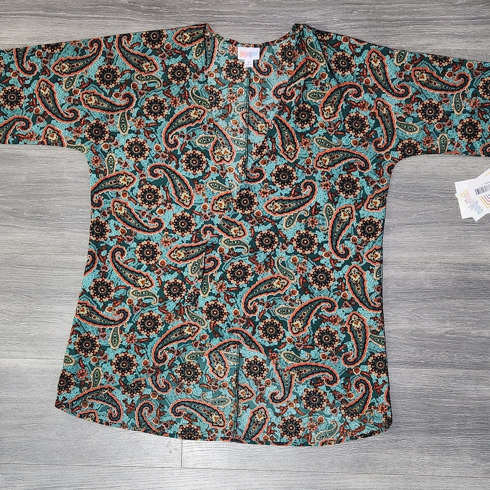 LuLaRoe Blue and Red Cover